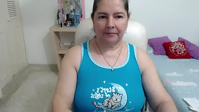 leonela_69's Live XXX Chat