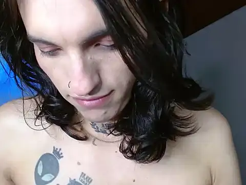 Scarlett_crastrawberry's Webcam Show