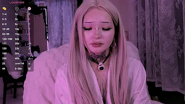 Lein_Bone Adlı Modelin Canlı XXX Sohbeti