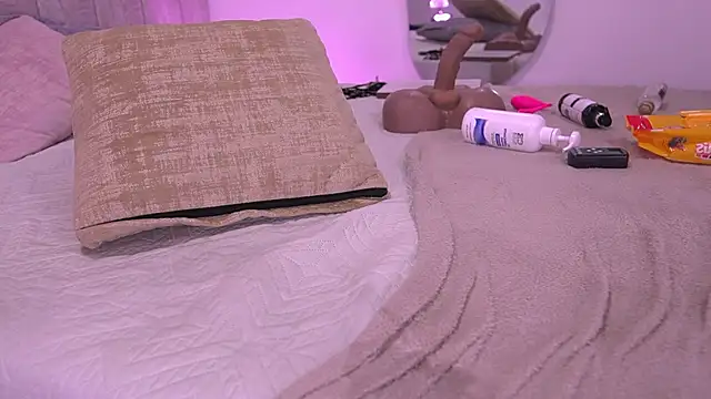 violeta_aroca Adlı Modelin Canlı XXX Sohbeti