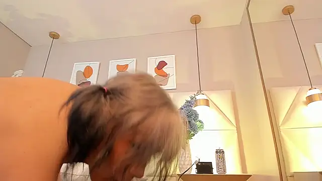 Mavis_luxury: онлайн-секс-чат