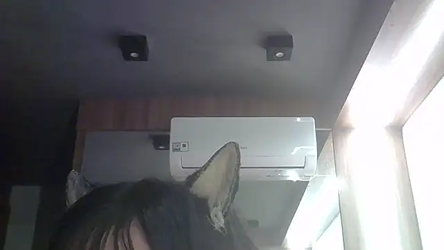 SkinnyKitten – Live XXX-chat