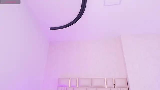 _carolina_fox 现场XXX聊天