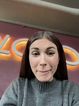 Charming_Ritta Chat XXX live