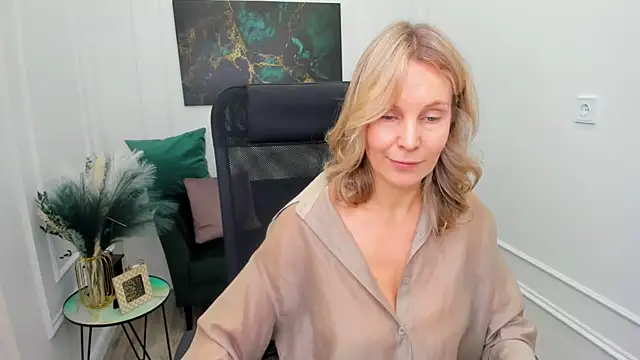 Sinty_Devis' Live XXX Chat