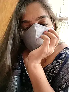 yoursana- Pertunjukan Webcam