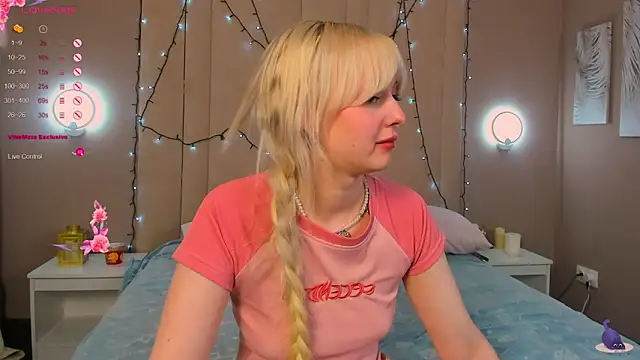 Онлайн чат XXX AdeleSilvy