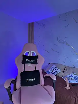 isabella1sexy's Webcam Show