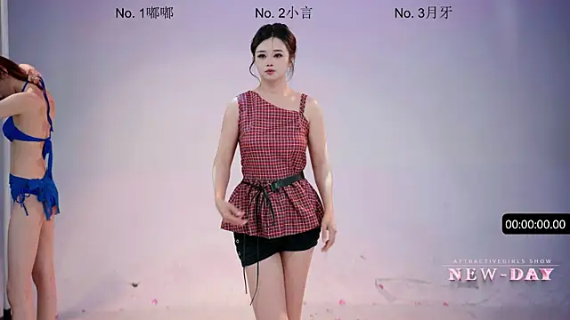 NEW-DAY Adlı Modelin Canlı XXX Sohbeti