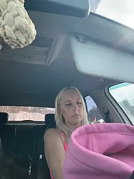 MerlinDave Chat XXX in diretta