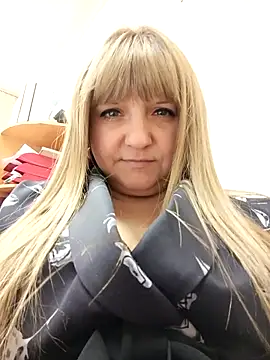 Office_Albertina's Webcam Show