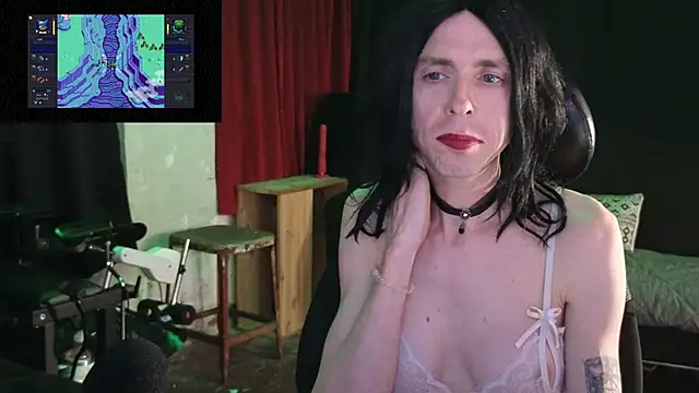 april_show_her webkamerás műsora