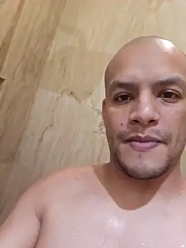 gtoyboy's Live XXX Chat