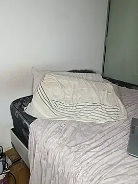 Frutillita-Sex Adlı Modelin Canlı XXX Sohbeti