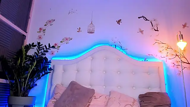 TinyBlair's Live XXX Chat