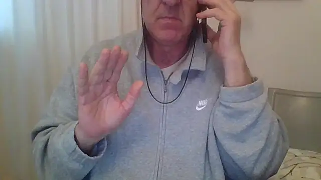 ANONIMO7735 Chat XXX in diretta