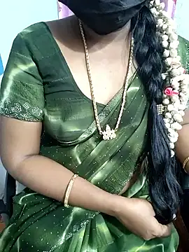 lolida69thamil's Webcam Show