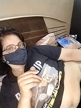 RICHA_BHABHI23's Live XXX Chat