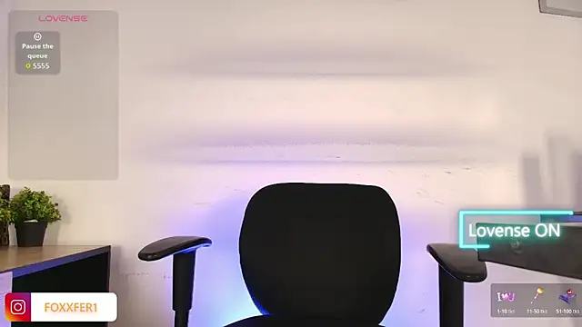 FernandaFox_ 现场XXX聊天