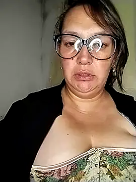 _Saraqueen – Naživo XXX chat