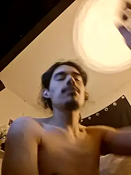 MeTazty294 Adlı Modelin Canlı XXX Sohbeti