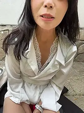 kara-tt's Webcam Show