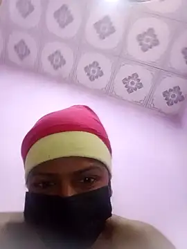 Chat +18 de Malee_S ao vivo