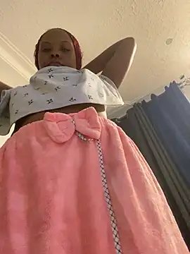 Dellah27 Adlı Modelin Canlı XXX Sohbeti