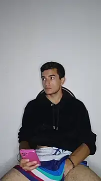 Thick_Cock: διαδικτυακό σόου στην κάμερα