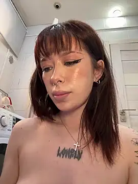 MaryMe__ élő XXX-chatje