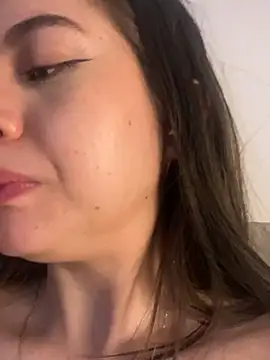 دردشة alyabelova الجنسية المباشرة