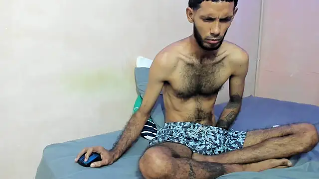 tatto_destroyer Adlı Modelin Canlı XXX Sohbeti