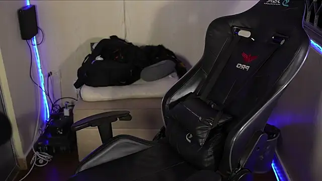 David_capizzi_ Adlı Modelin Canlı XXX Sohbeti