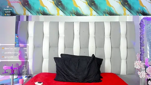 Chatroom XXX en direct de IsaDiiaz