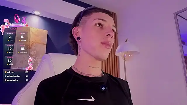 Luca_Prince_ Live XXX Chat