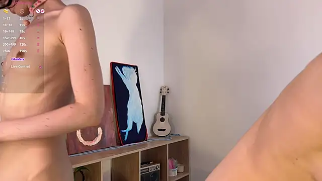 hopgals' Live XXX Chat