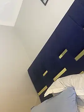 Dellah27's Webcam Show