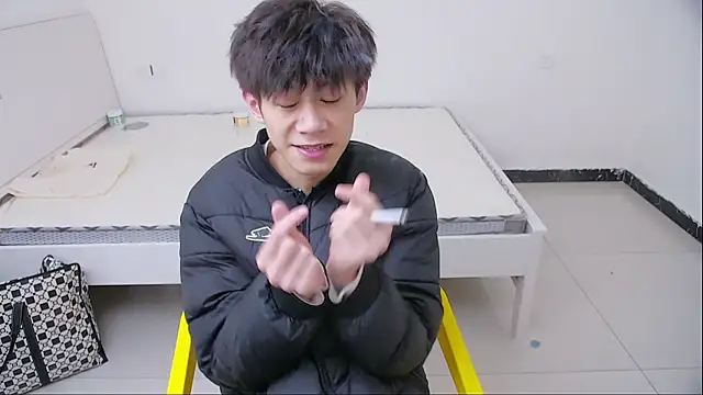 paofu-001 网络视讯表演