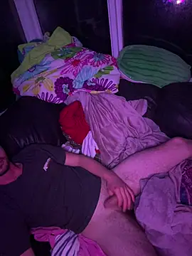 Mommys_Toy Show in webcam