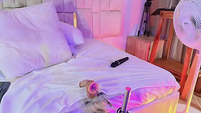 Chat XXX en directo de Baby_Scarleth_