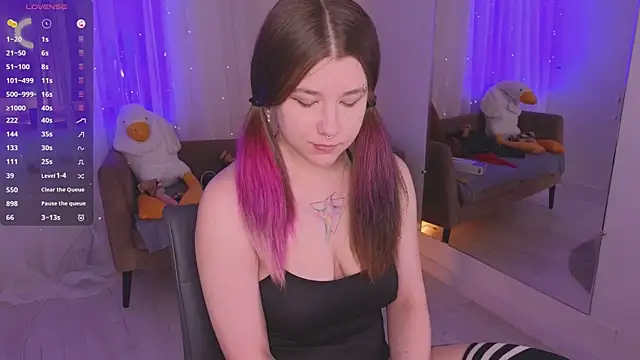 Mira_Falls Chat XXX in diretta