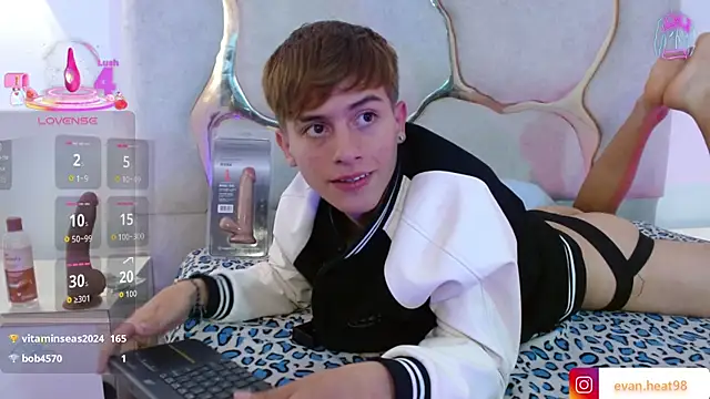 Chat XXX Live EVAN_TAY