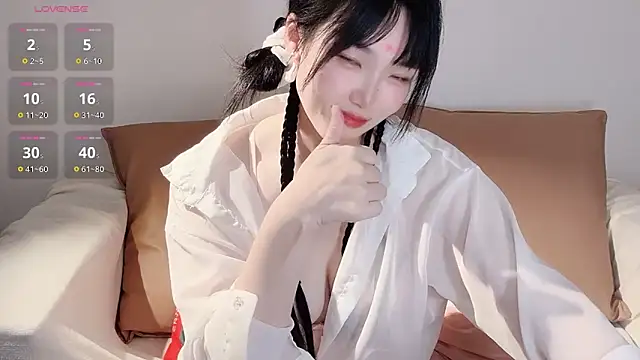 upoo7lt's Live XXX Chat