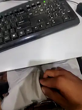 rohit16770 Pertunjukan Webcam