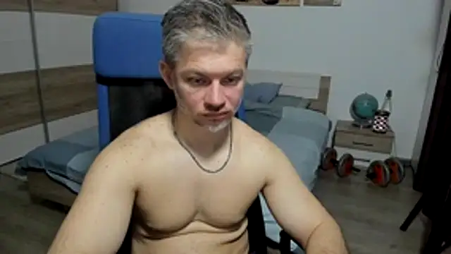 Živý XXX chat RobbyShawz