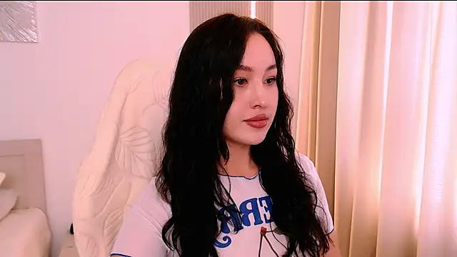 Ann__Cute Chat XXX in diretta