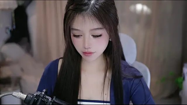 دردشة Cecily الجنسية المباشرة