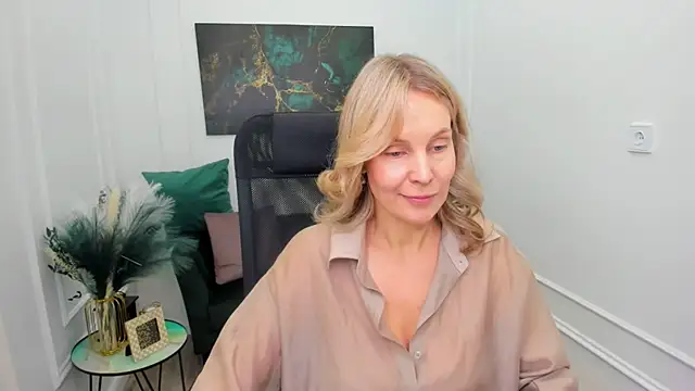 Sinty_Devis' Live XXX Chat