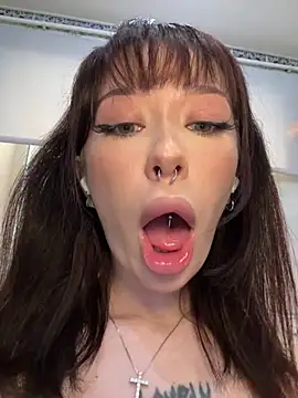 MaryMe__'s Webcam Show