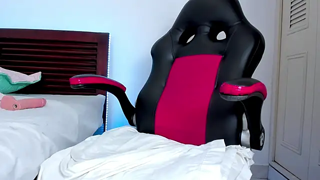 vanessa_saquirt 即時 XXX 聊天